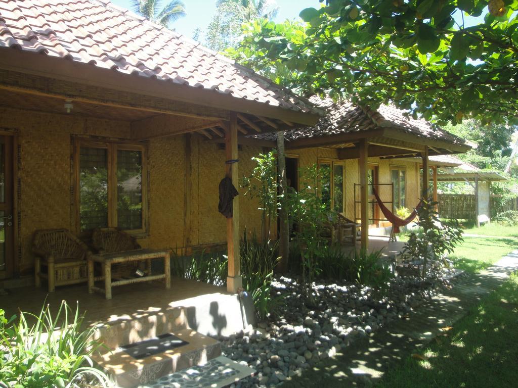 La Bangkat Homestay Senggigi Exterior photo