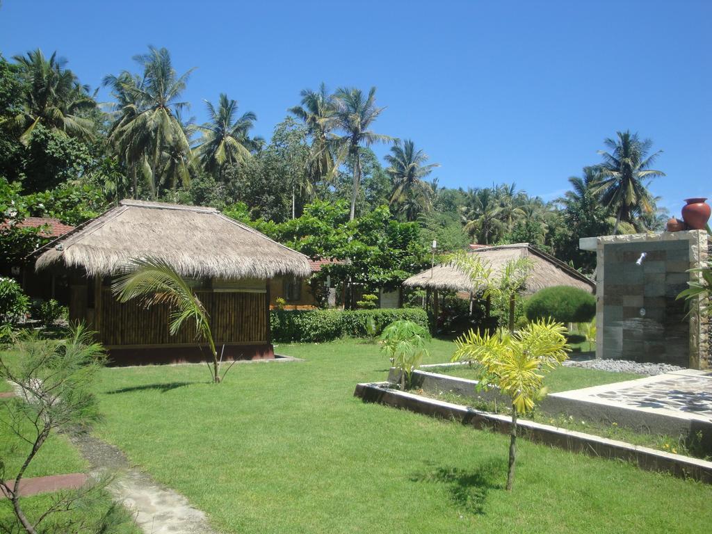 La Bangkat Homestay Senggigi Exterior photo